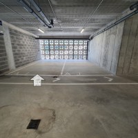 Fotografia 1 de Lugar de Garagem junto à Praia Canidelo