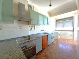 Fotografia 1 de T3 - 4 Ass. Fogueteiro - Seixal - Remodelação