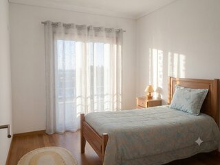 80293rbehapqyxrcdsbv.jpg