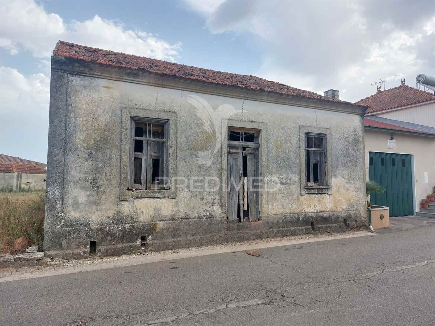 Moradia Geminada T2