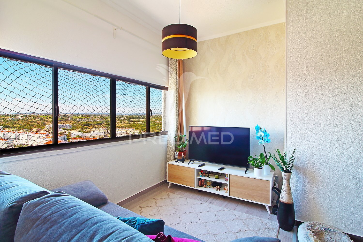 Apartamento T1 + 1