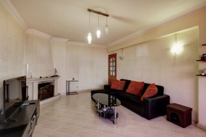 Fotografia 1 de Apartamento T2 com Lareira | Monte Abraão | Queluz