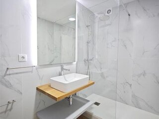 3mo55a81klqrlkxm5ph6p8.jpg