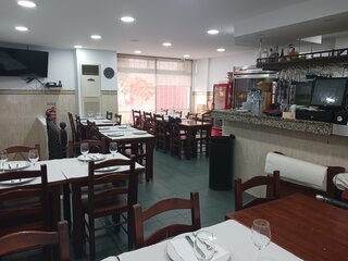 uxzyofs1b1d73ajsskd6fb.jpg