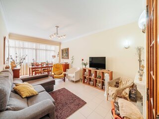 uq23d9n8a54iuxi2yhsj7.jpg
