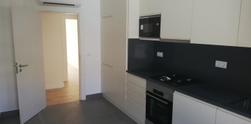 Fotografia 1 de Almada, Cova da Piedade, T3 (130m2) +Arr. Parqueamento (Novo)