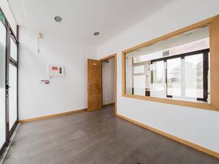 xyh1pn07y190bpy17inid.jpg