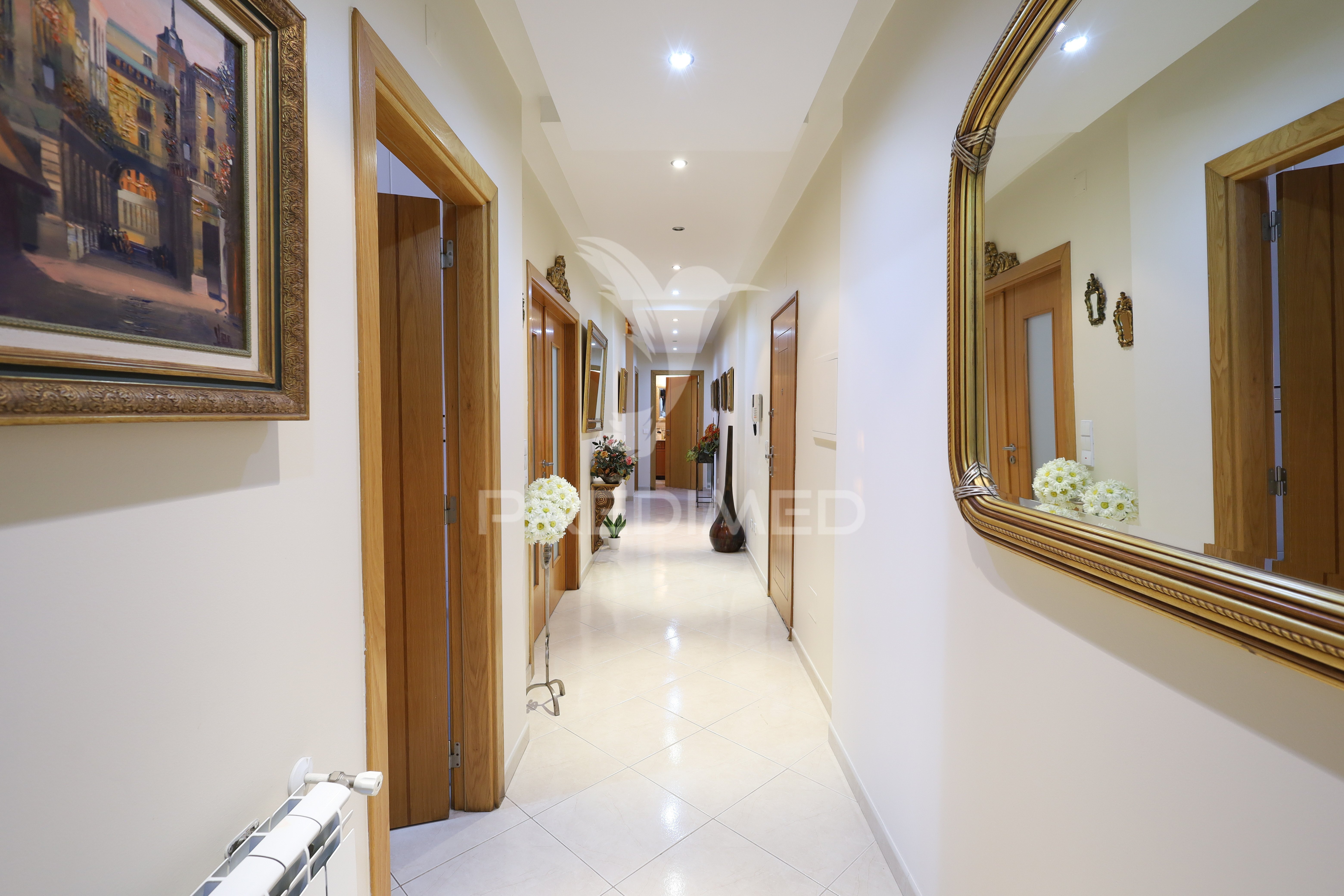 Apartamento T2 + 2