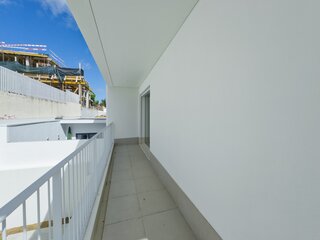 f18duc9h1afet0dp2vp568.jpg