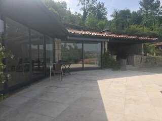 eke854fw3roprn5qt259fs.jpg