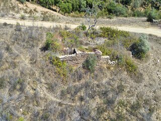 Fotografia 4 de Quinta com 2,3000 ha e ruinas com 72 m2 a 11 Km de Odemira