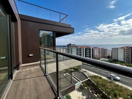 Fotografia 1 de Penthouse T2 com Piscina Privada no Rooftop – São Martinho