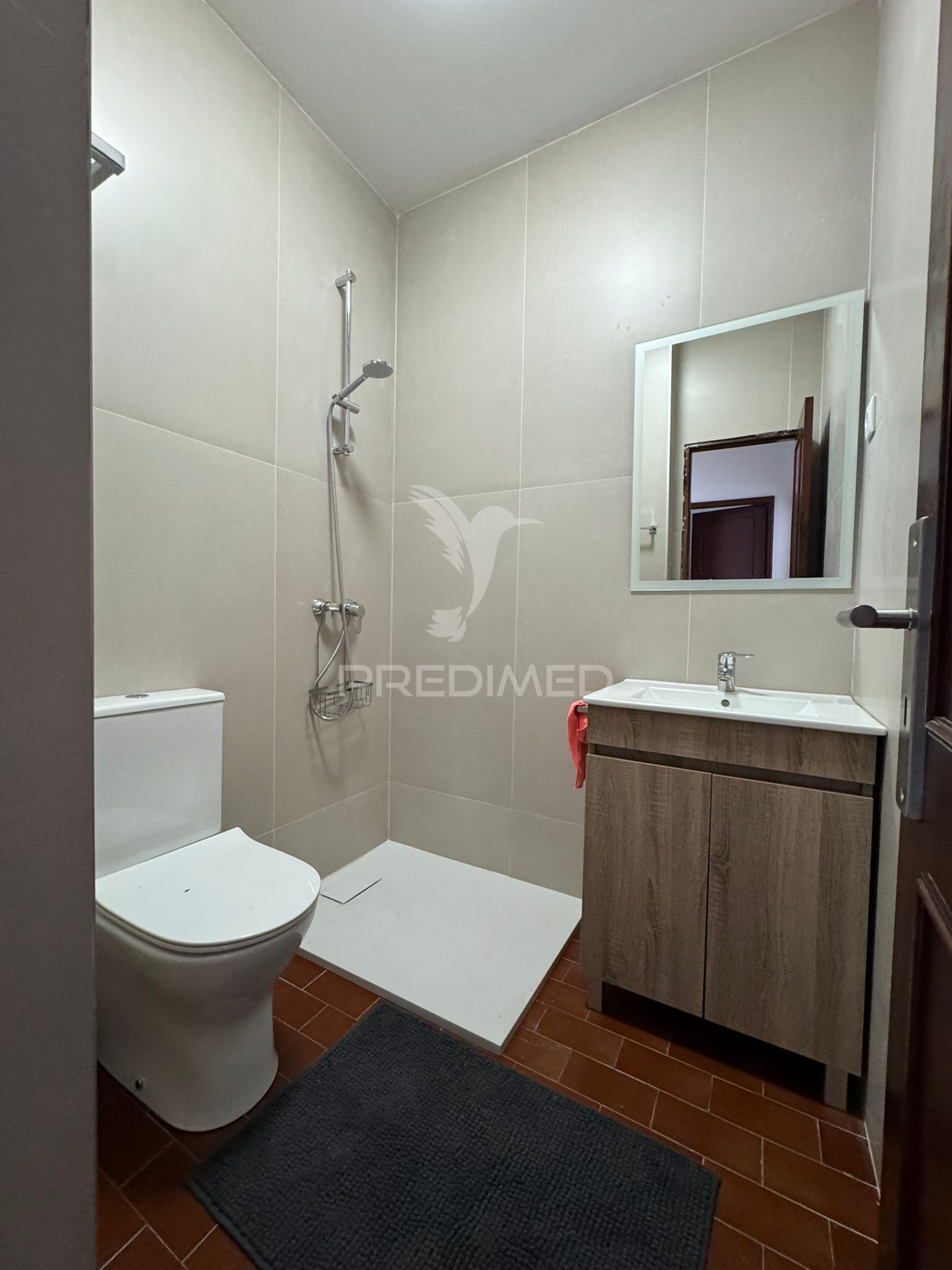 Apartamento T2 + 1
