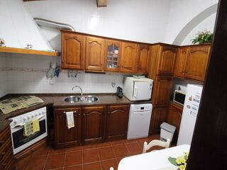 hqc11896htr91uu0h34jk.jpg