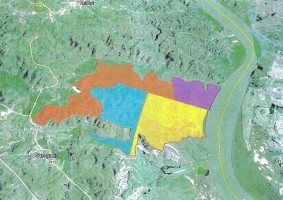 Fotografia 1 de Quinta junto ao Guadiana, 357ha, com ruínas com 1623m2
