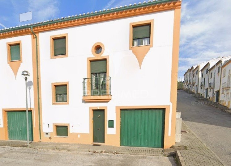 Moradia T4