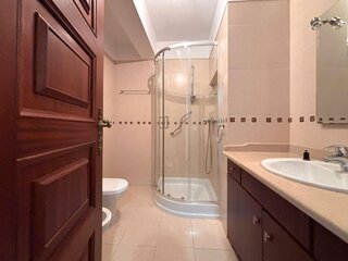 zqql49dgqavsy5r2w7xdr.jpg