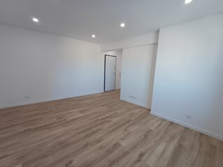 ok90ky41bx2c7su70zgz.jpg