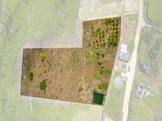 Fotografia 1 de Terreno com Excelente Área e Potencial de Investimento