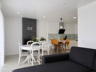 6i44pyb64ih4e685njfbyw.jpg