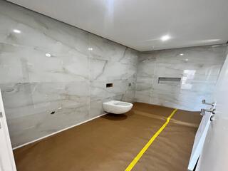 ohz7f4551a7q93cdb28dp.jpg