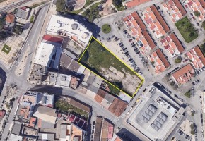 Fotografia 1 de Terreno Urbano na Zona Ribeirinha de Olhão.