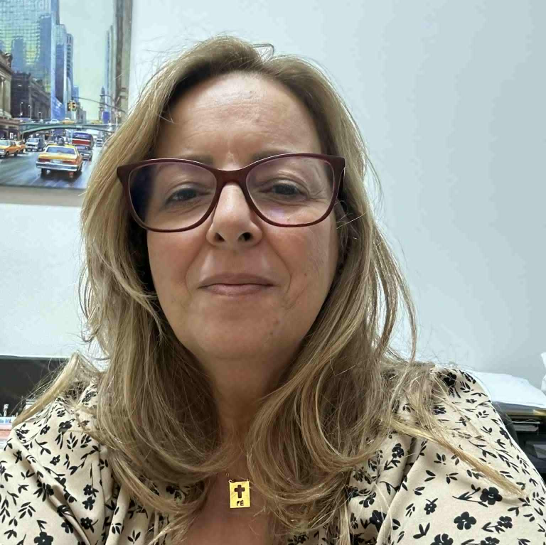 Lurdes Santos
